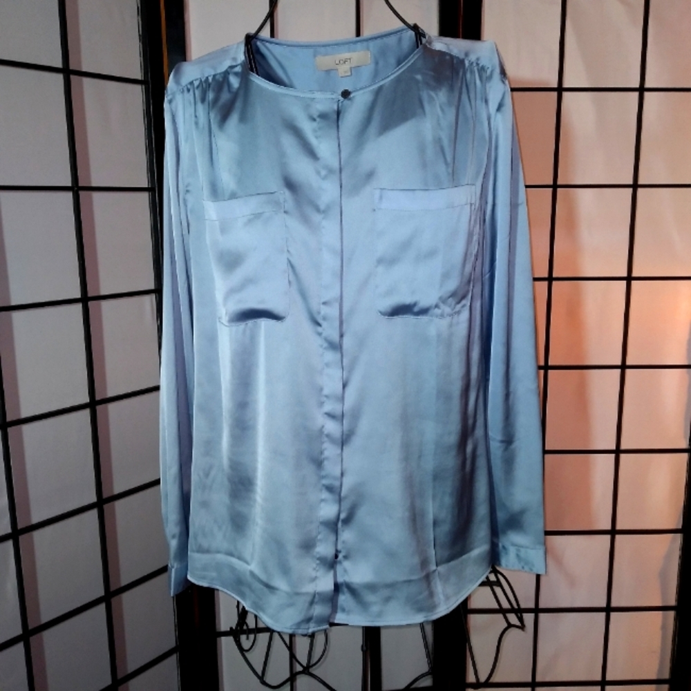 16A. Ann Taylor LOFT Soft Silky Blue Blouse